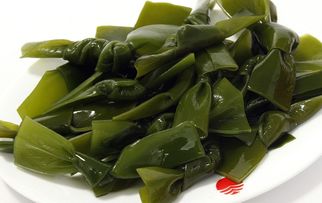 吃了保健品头发变黑的原因，吃护发素