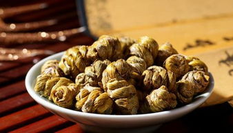 铁皮石斛长虫子了还能吃吗，铁皮石斛有小飞虫怎么办